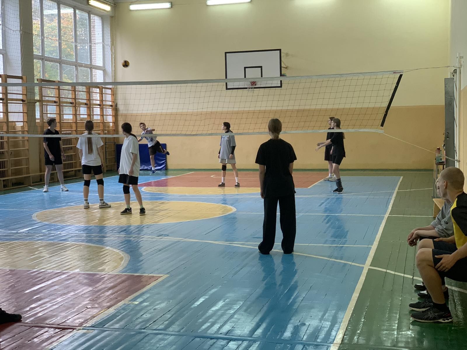 Подготовка сборной школы по волейболу 